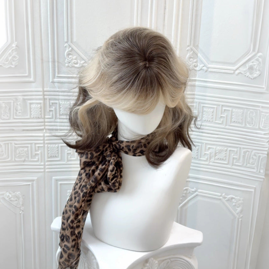 Paris Paint-Dyed Ombre Short Curly Wig